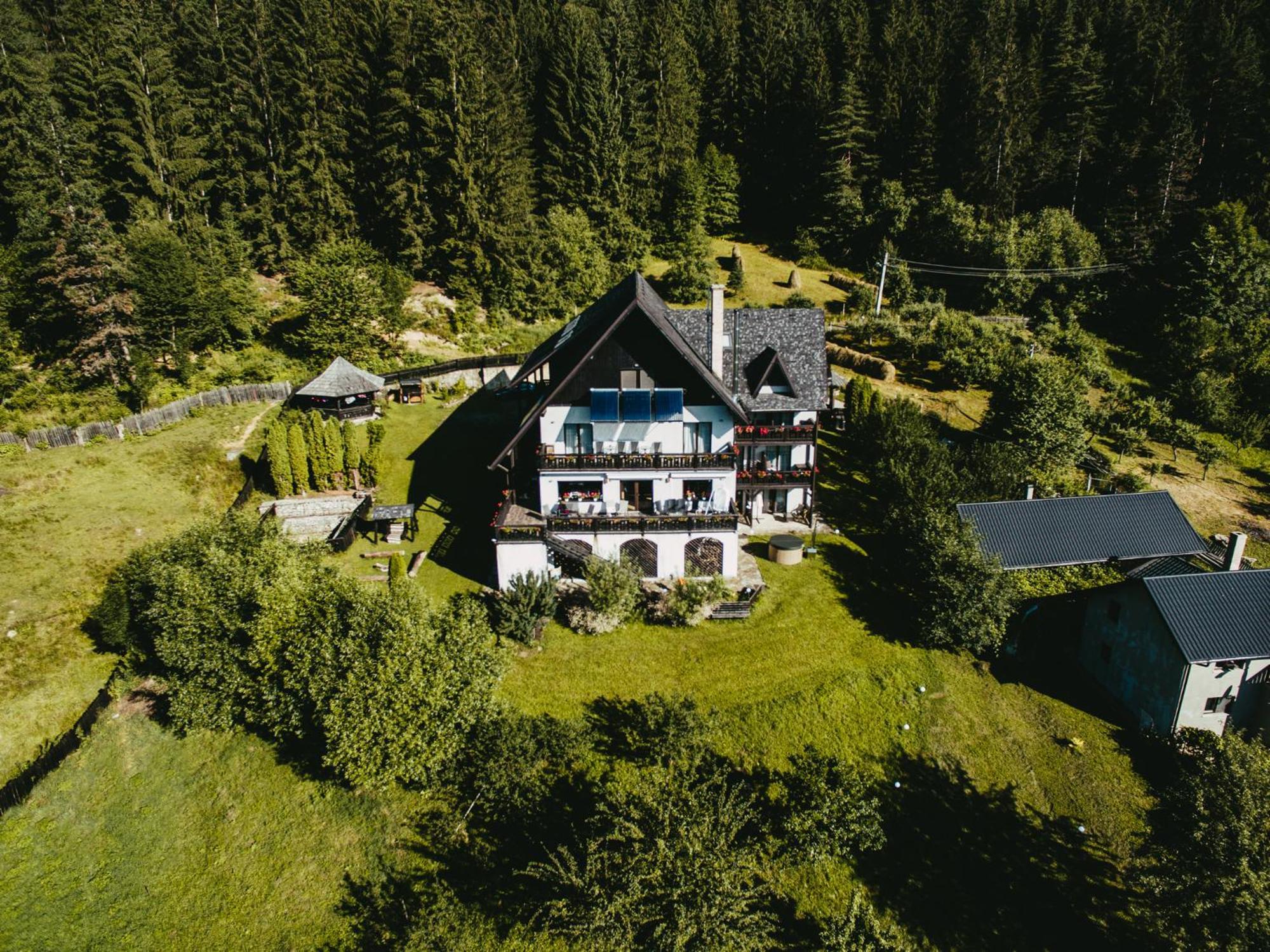 Bucovina Lodge Pension วามา ภายนอก รูปภาพ