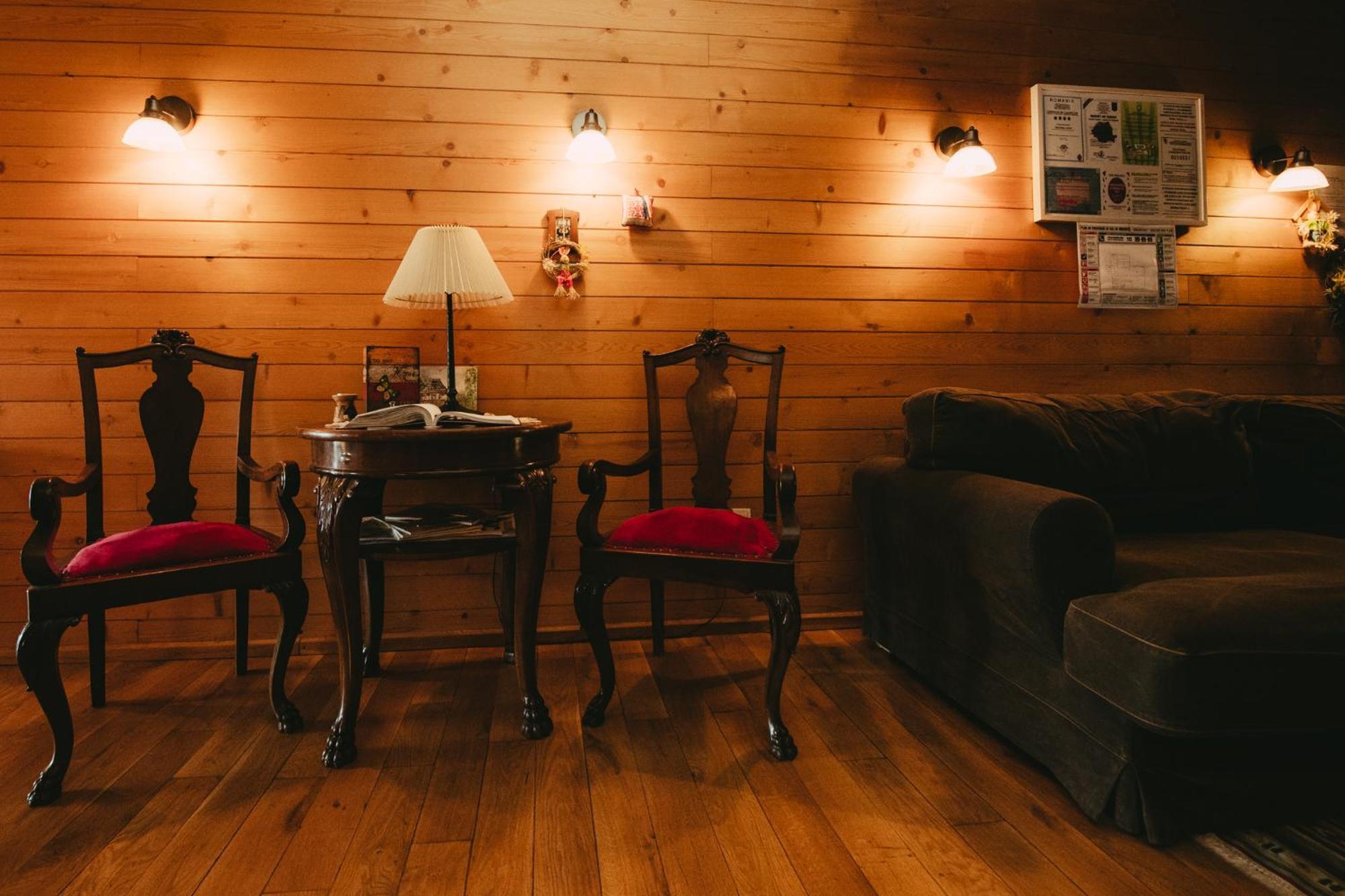 Bucovina Lodge Pension วามา ภายนอก รูปภาพ