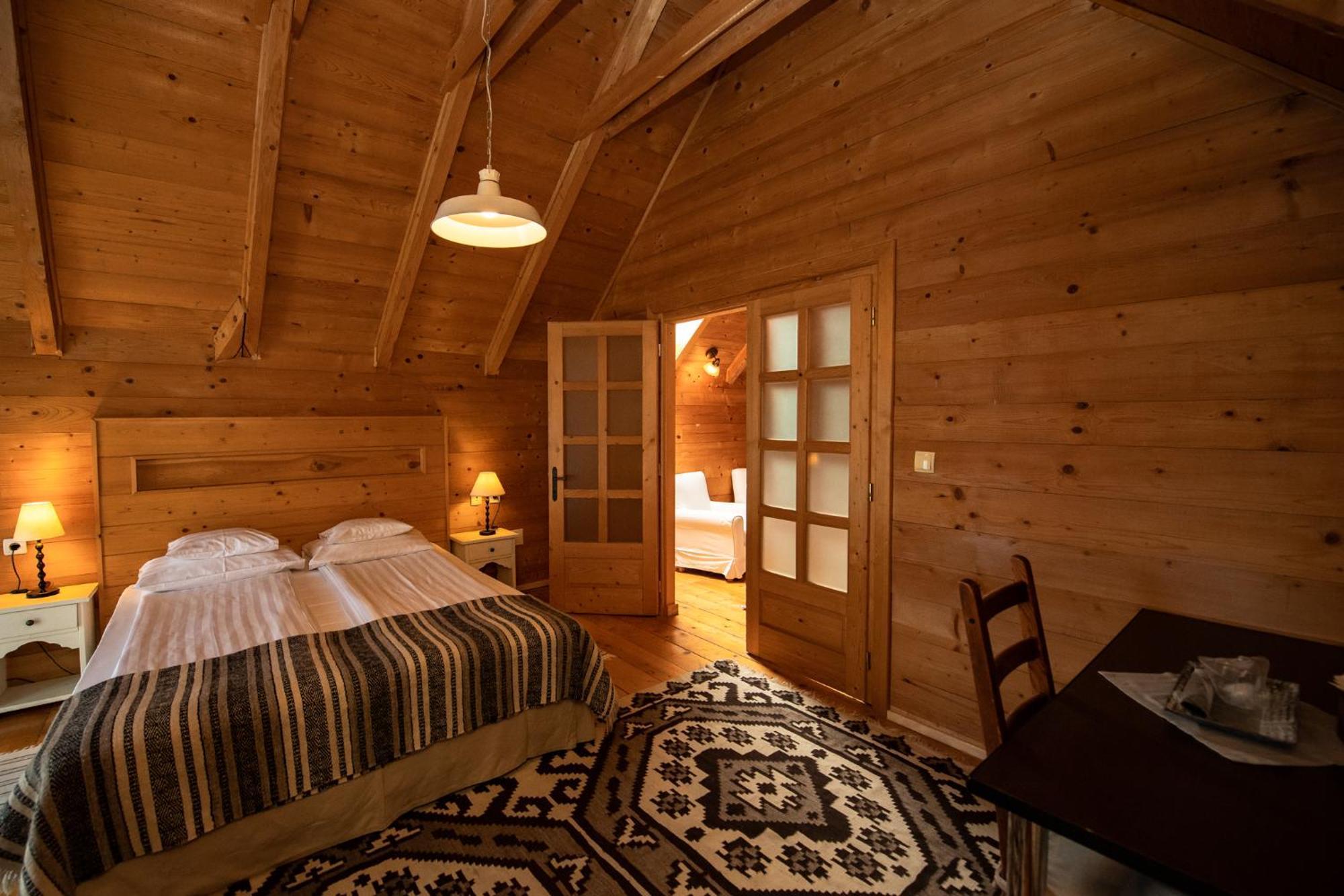 Bucovina Lodge Pension วามา ภายนอก รูปภาพ