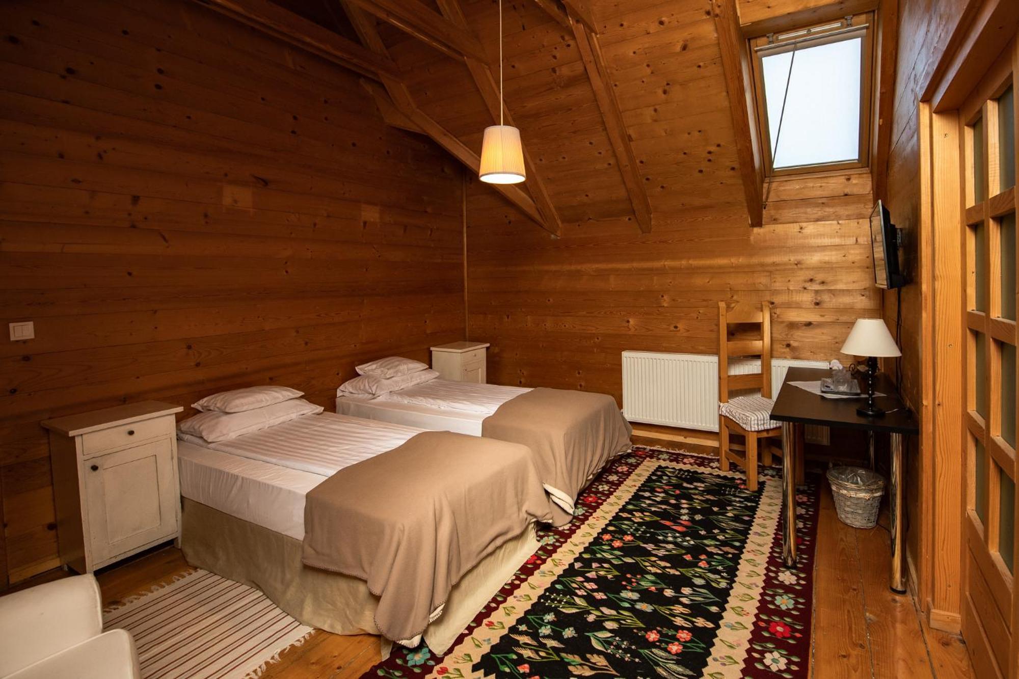 Bucovina Lodge Pension วามา ภายนอก รูปภาพ
