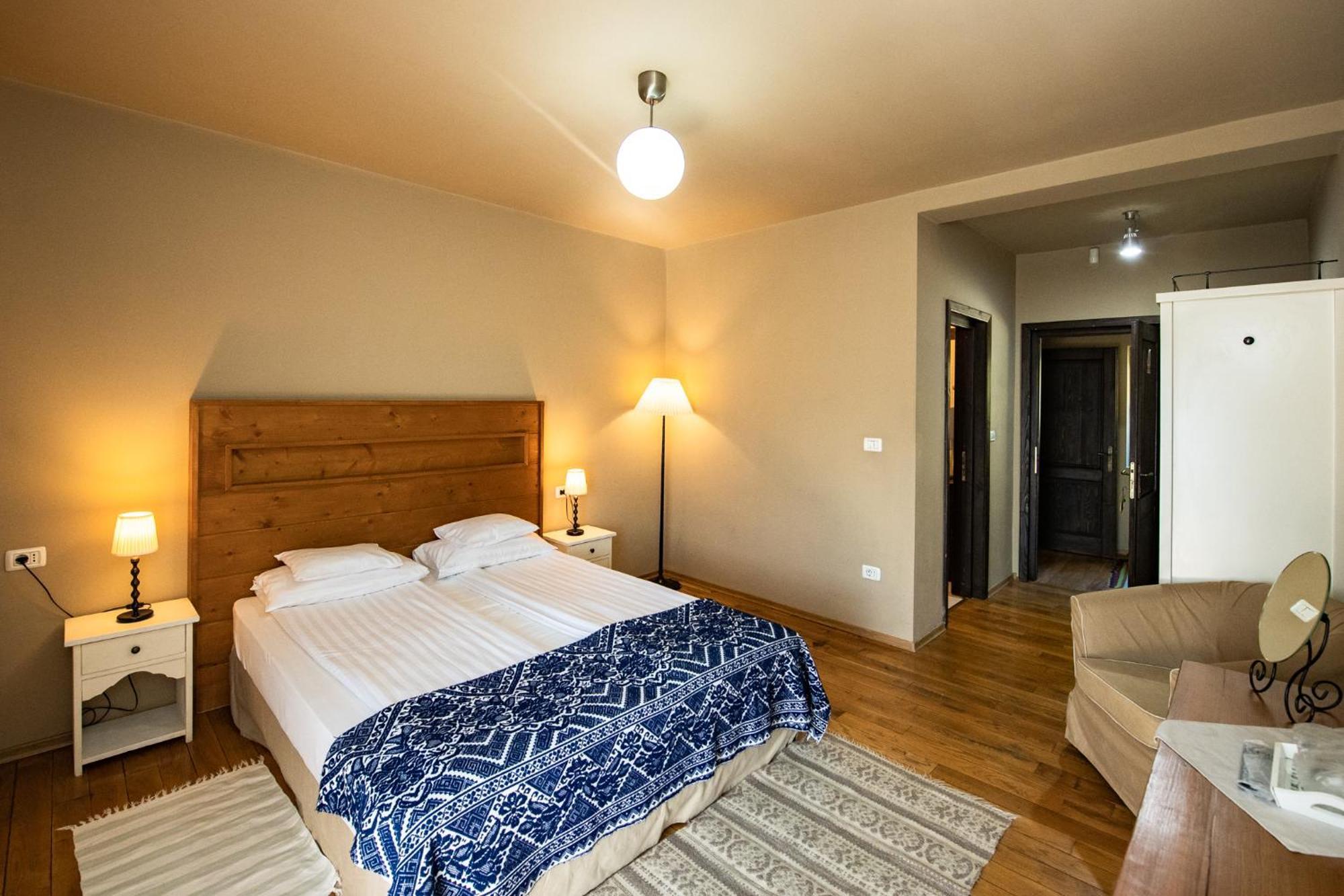 Bucovina Lodge Pension วามา ภายนอก รูปภาพ