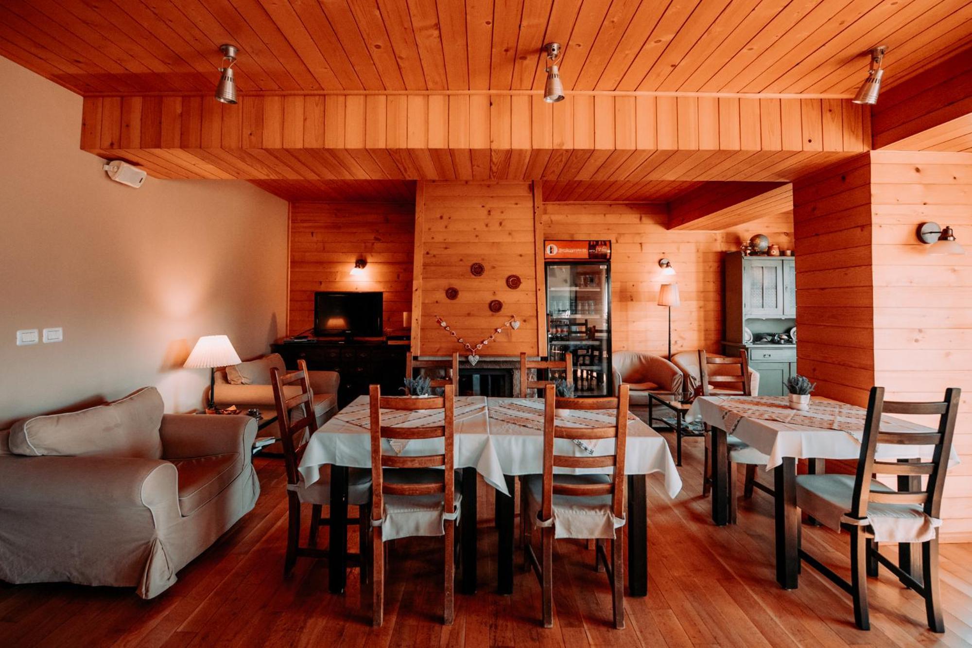 Bucovina Lodge Pension วามา ภายนอก รูปภาพ