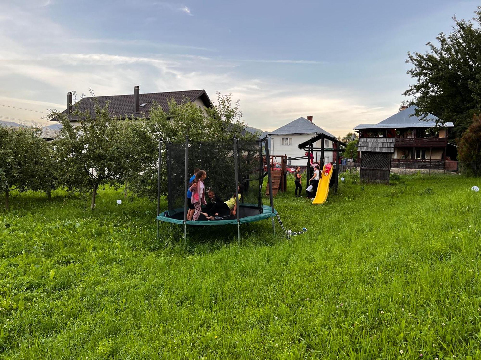 Bucovina Lodge Pension วามา ภายนอก รูปภาพ